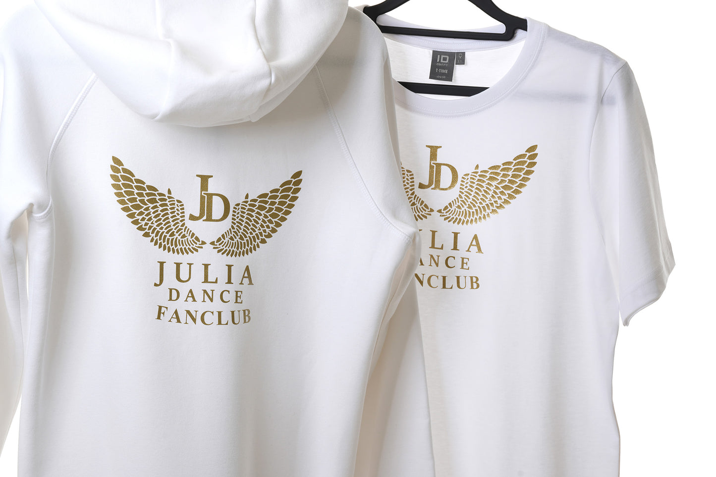Julia Dance Fanclub T-Shirt weiß – Wir stehen hinter euch, wir feuern euch an!