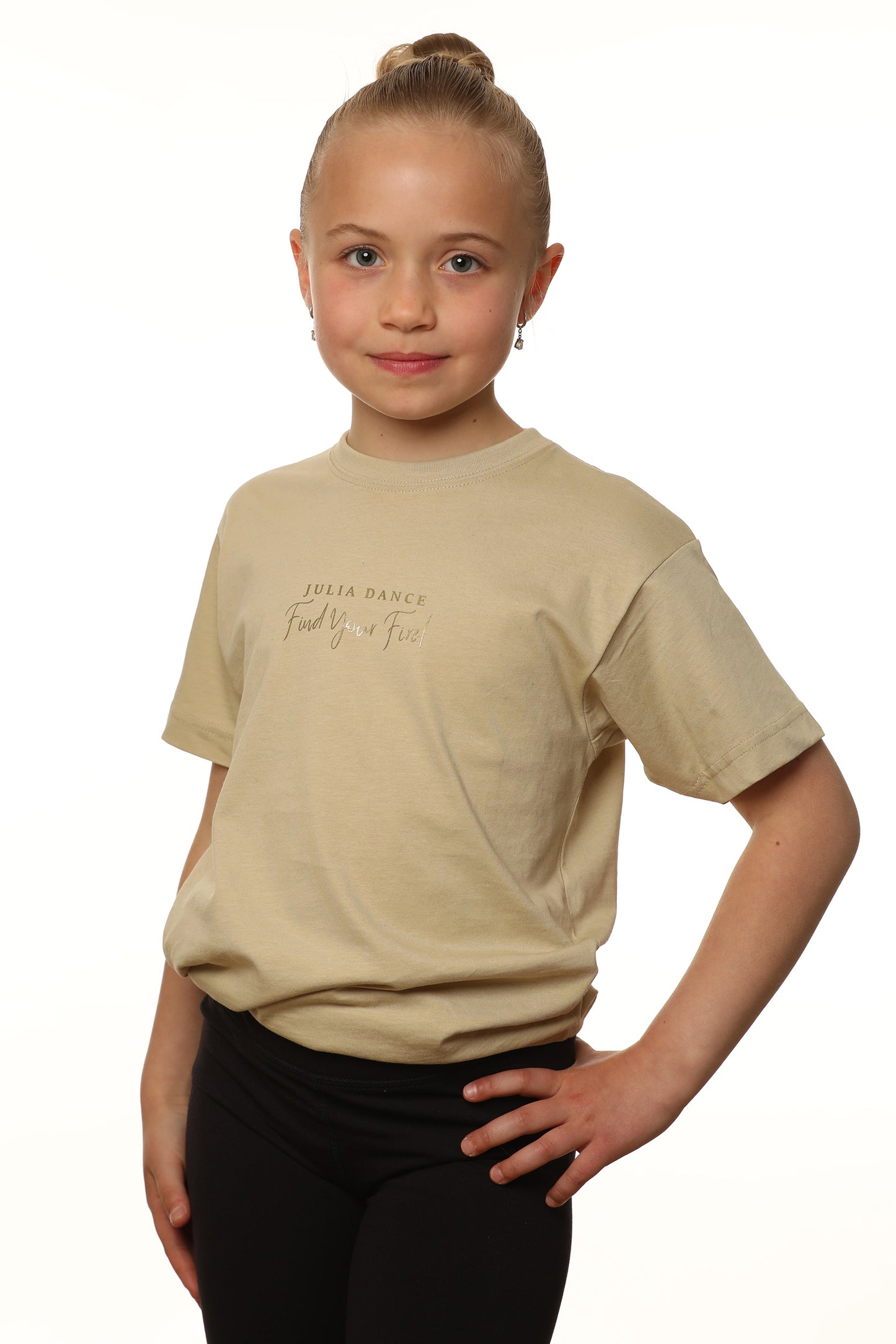 Julia Dance Team-Shirt beige – Gemeinsam sichtbar, gemeinsam stark