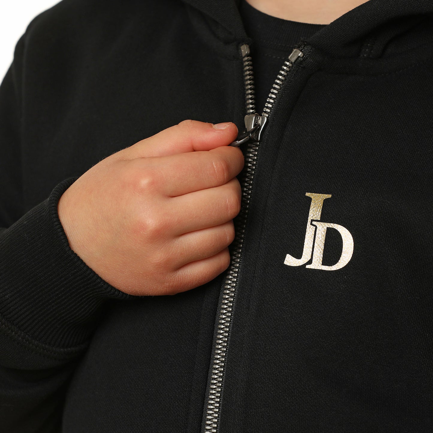 Julia Dance Hoodie schwarz – Gemeinsam auftreten, gemeinsam wachsen.