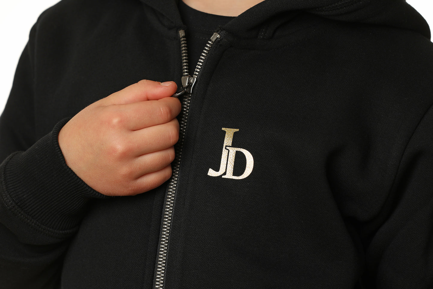 Julia Dance Hoodie schwarz – Gemeinsam auftreten, gemeinsam wachsen.
